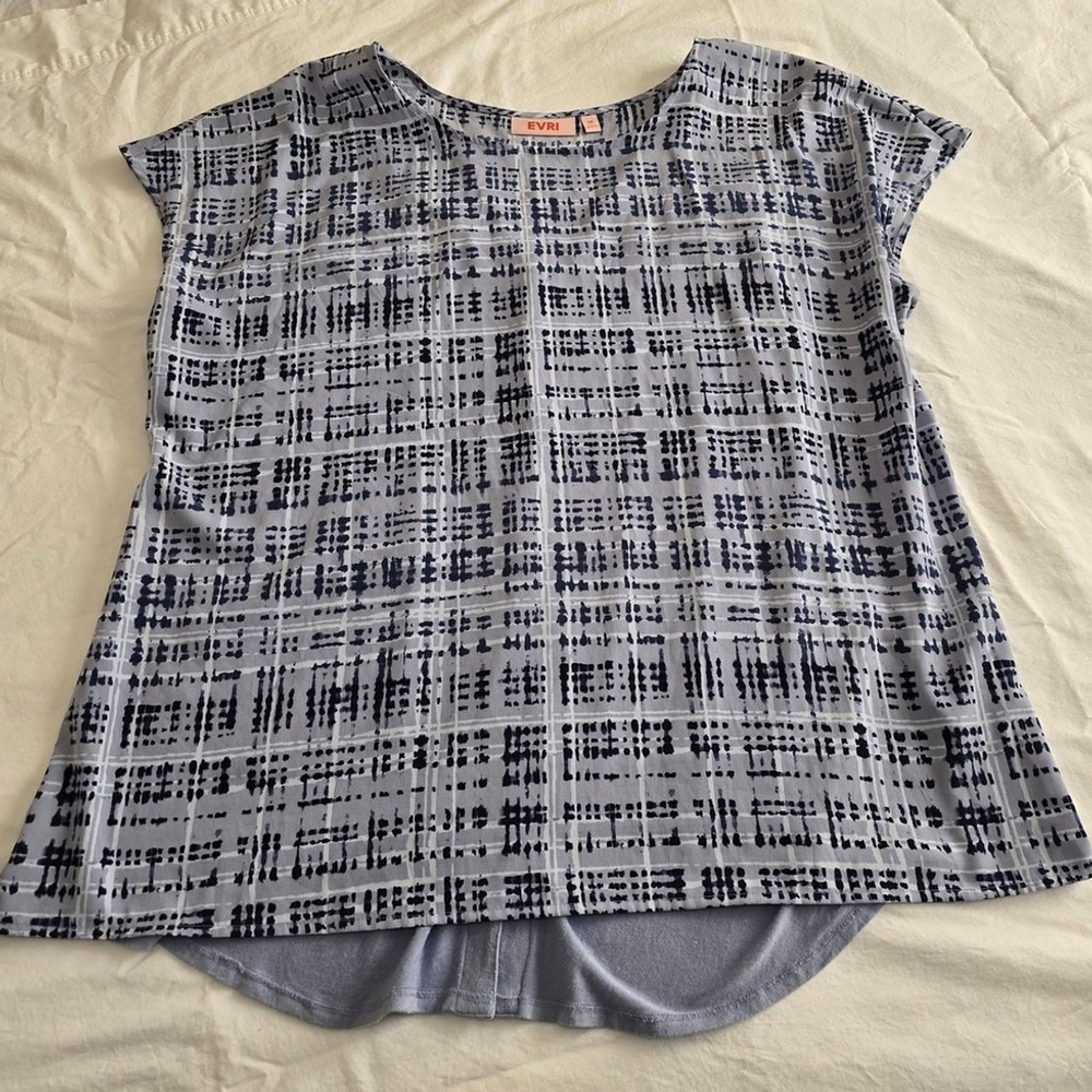 EVRI Light Blue Dark Blue Pattern Comfy Patterned Blouse 1X /0002